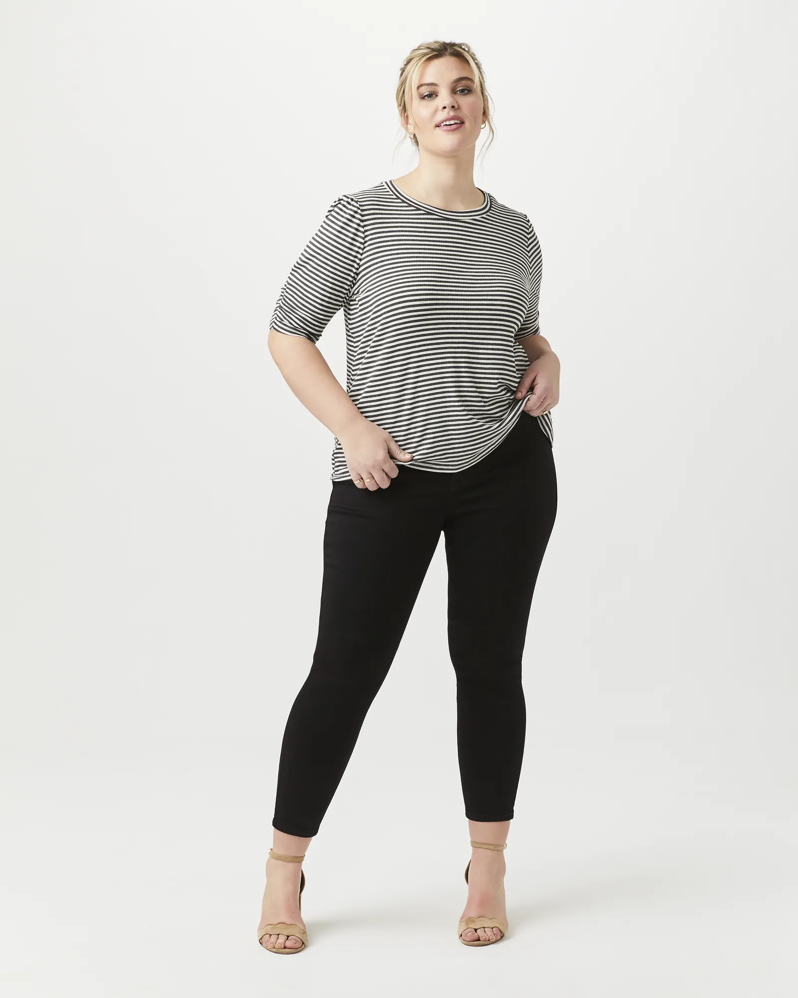 Alba Ruched-Sleeve Tee | White / Black
