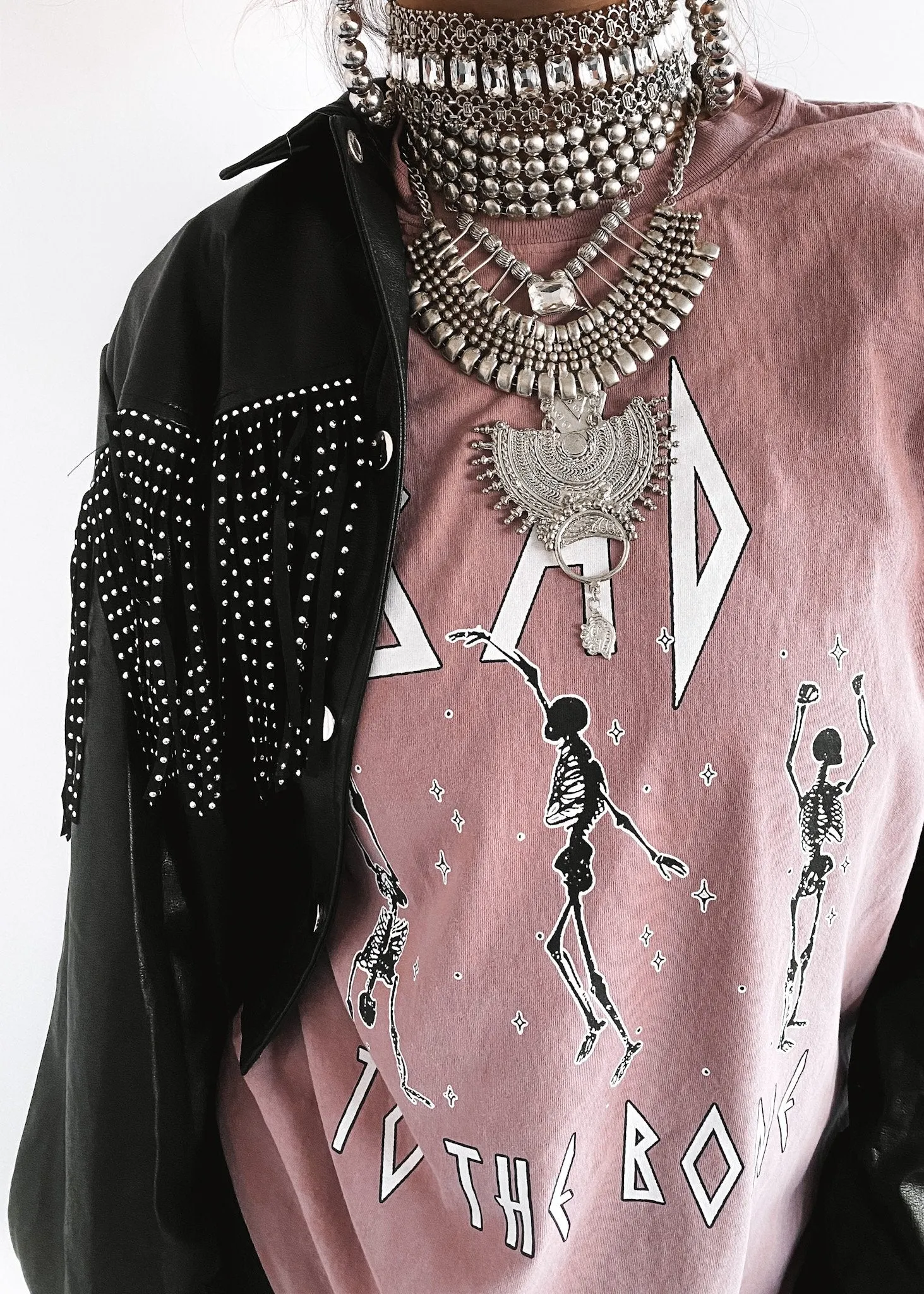 BAD TO THE BONE SIDE SLIT TEE