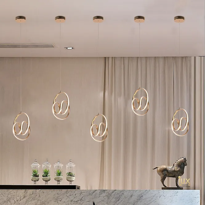 Contemporary Luxurious Crown (II) Pendant Light
