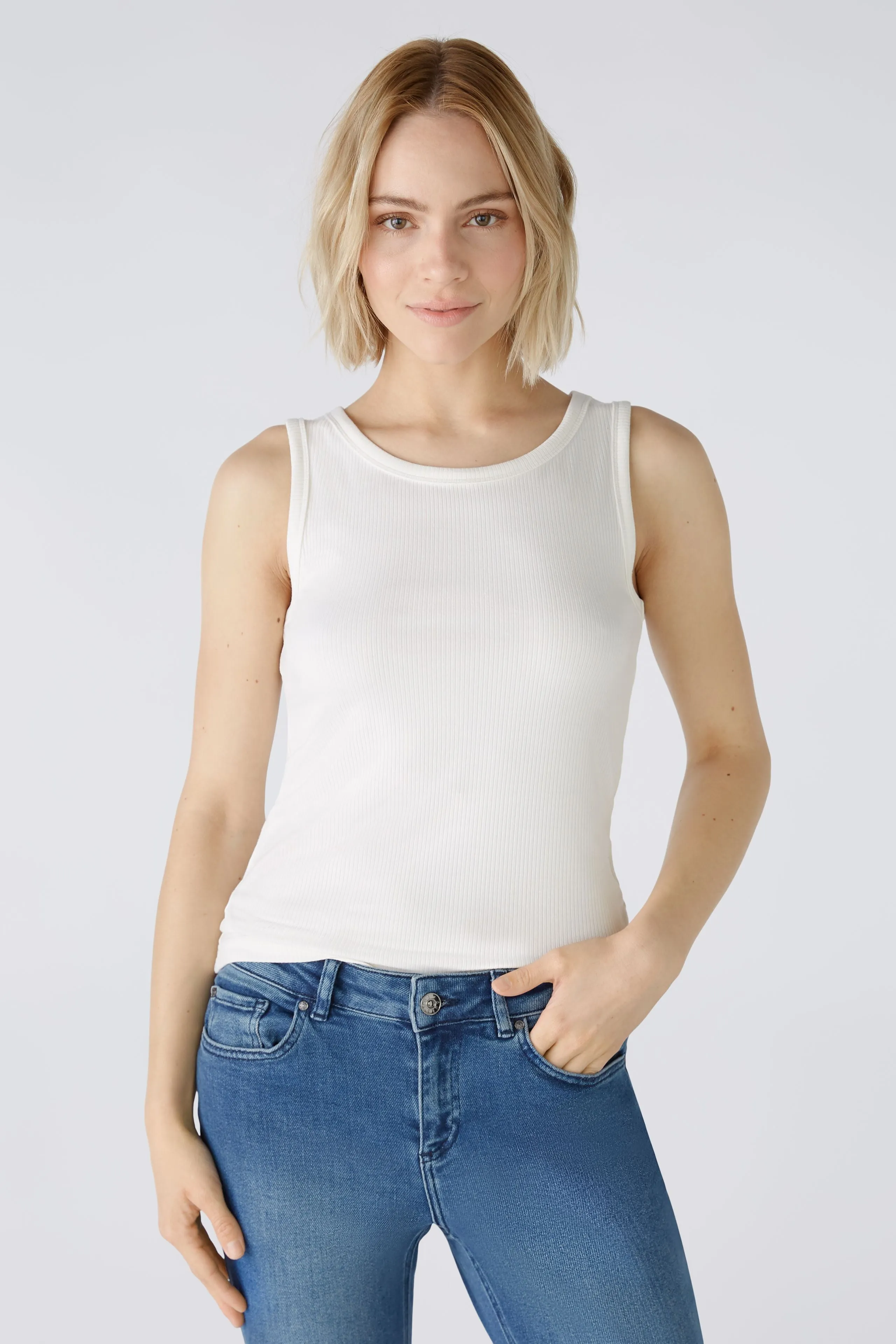 OUI CREAM VEST TOP 88608 125